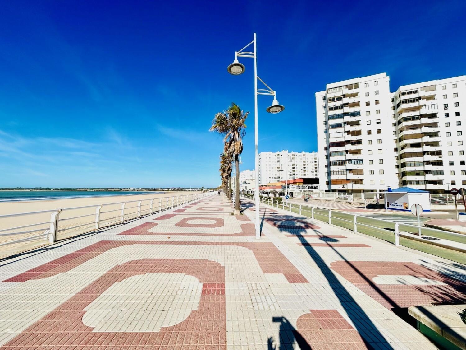 Gatu Arena " Preferente Mayores De 25 Anos Y Familias " El Puerto de Santa María Exterior foto