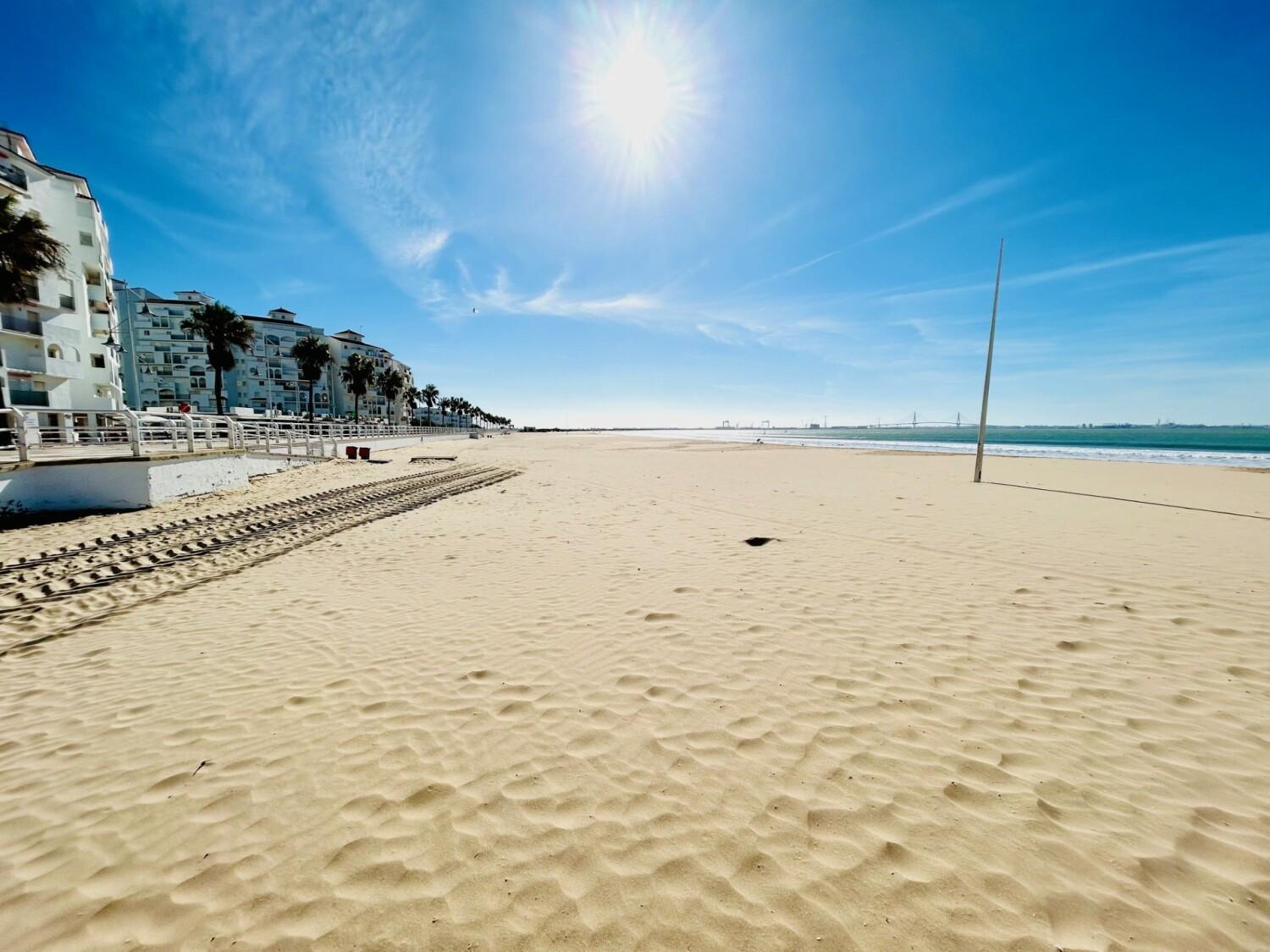 Gatu Arena " Preferente Mayores De 25 Anos Y Familias " El Puerto de Santa María Exterior foto